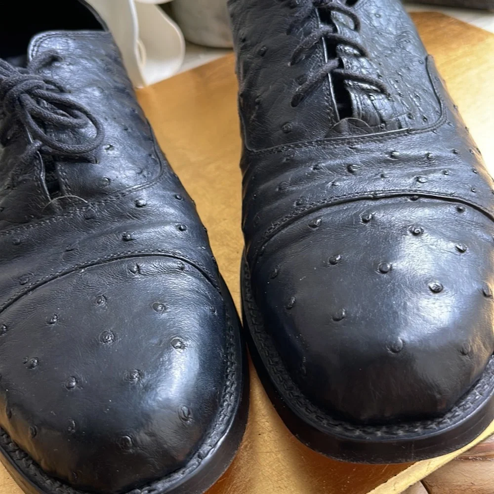 EXOTIC Genuine Ostrich Max Leather USA Cap Toe Oxfords in Black